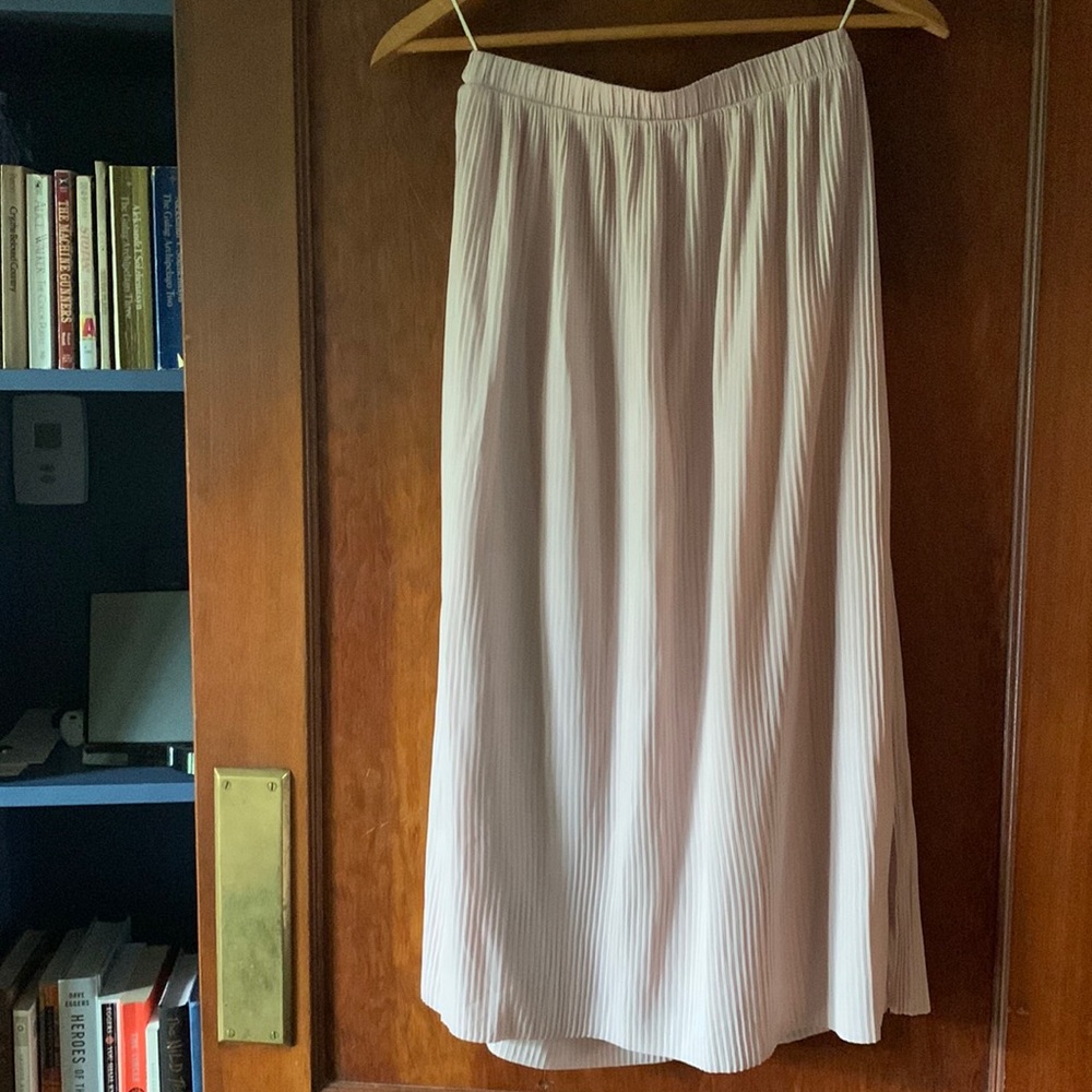 Wilfred blush midi skirt